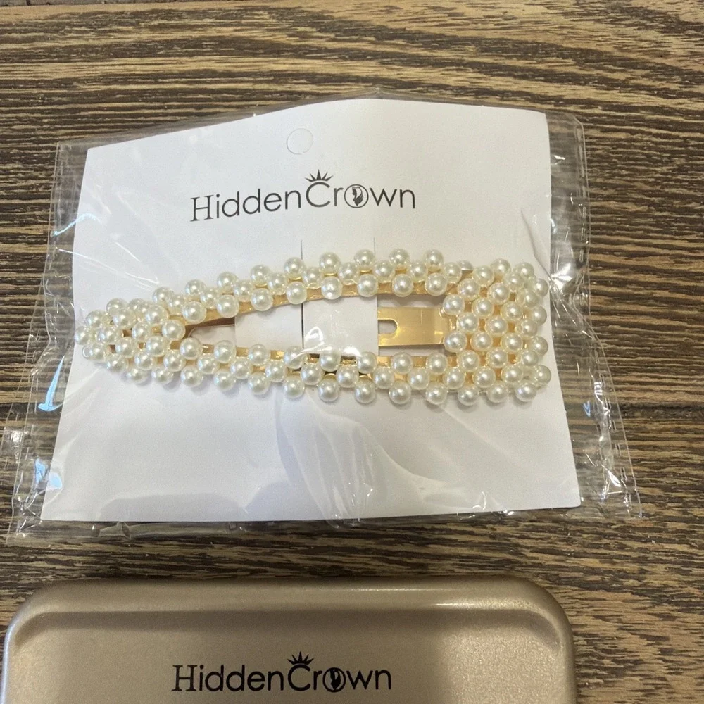 Hidden Crown Wise Tooth Purse Comb + Beautiful Rhinestone Clip Barrette